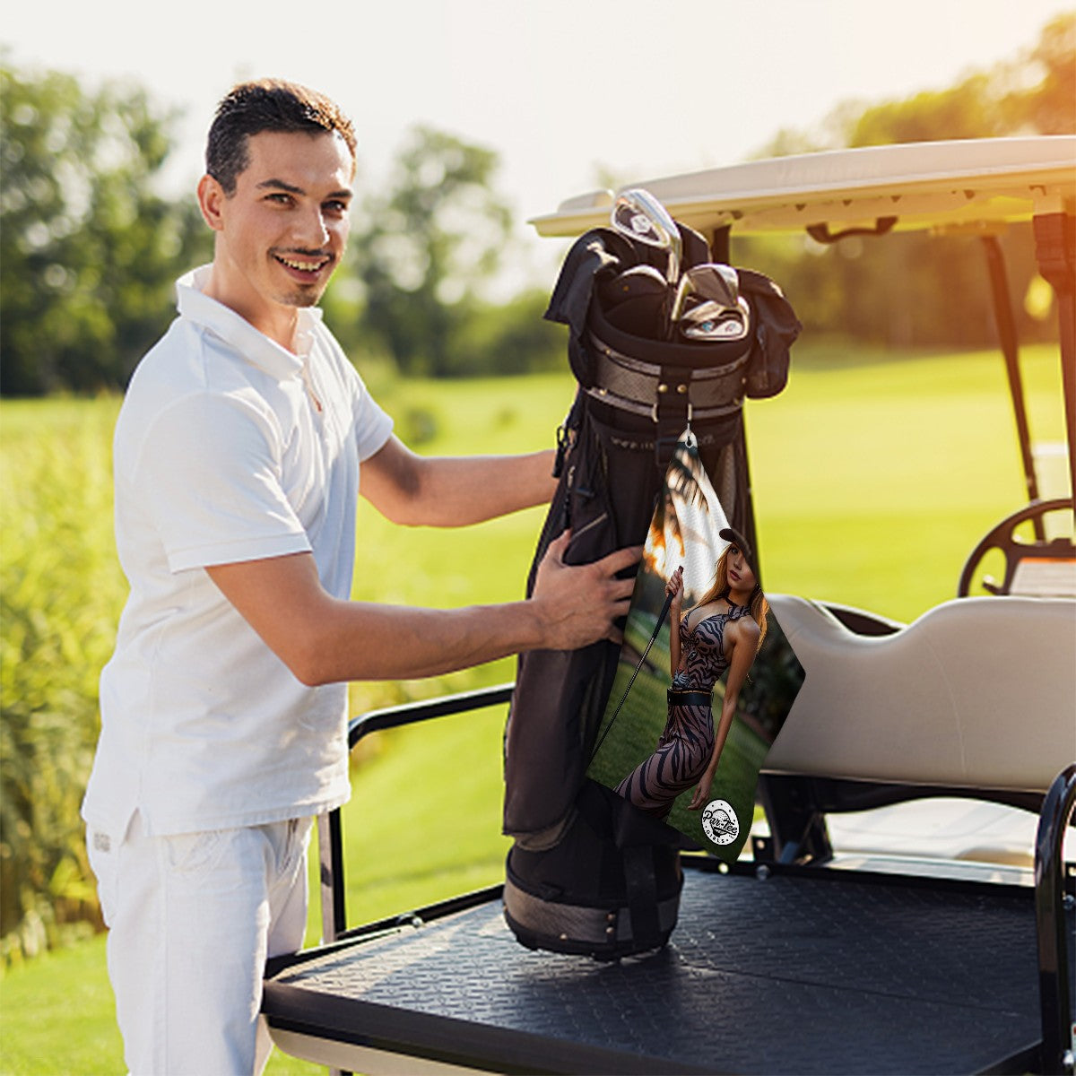 Tiger's Eye Golf Towel - Stripes of Power in the Palms